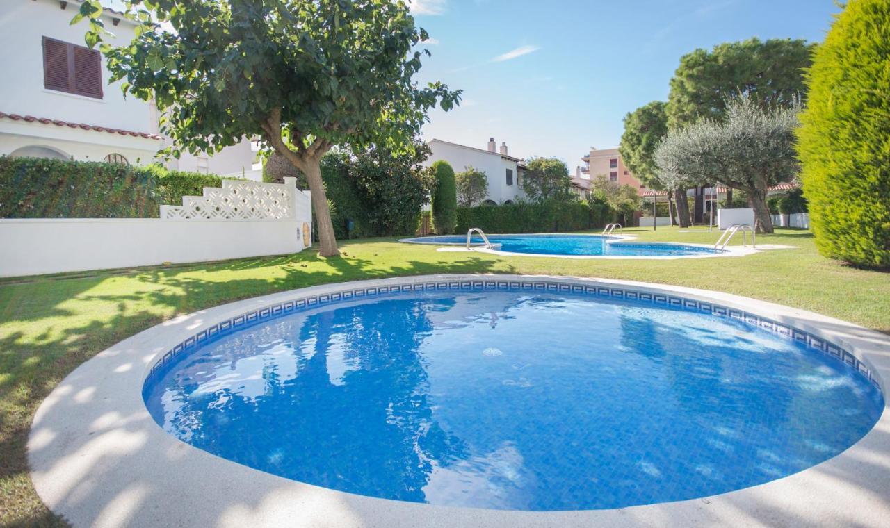 R17 Casa Merce Rodoreda Calafell Exterior photo